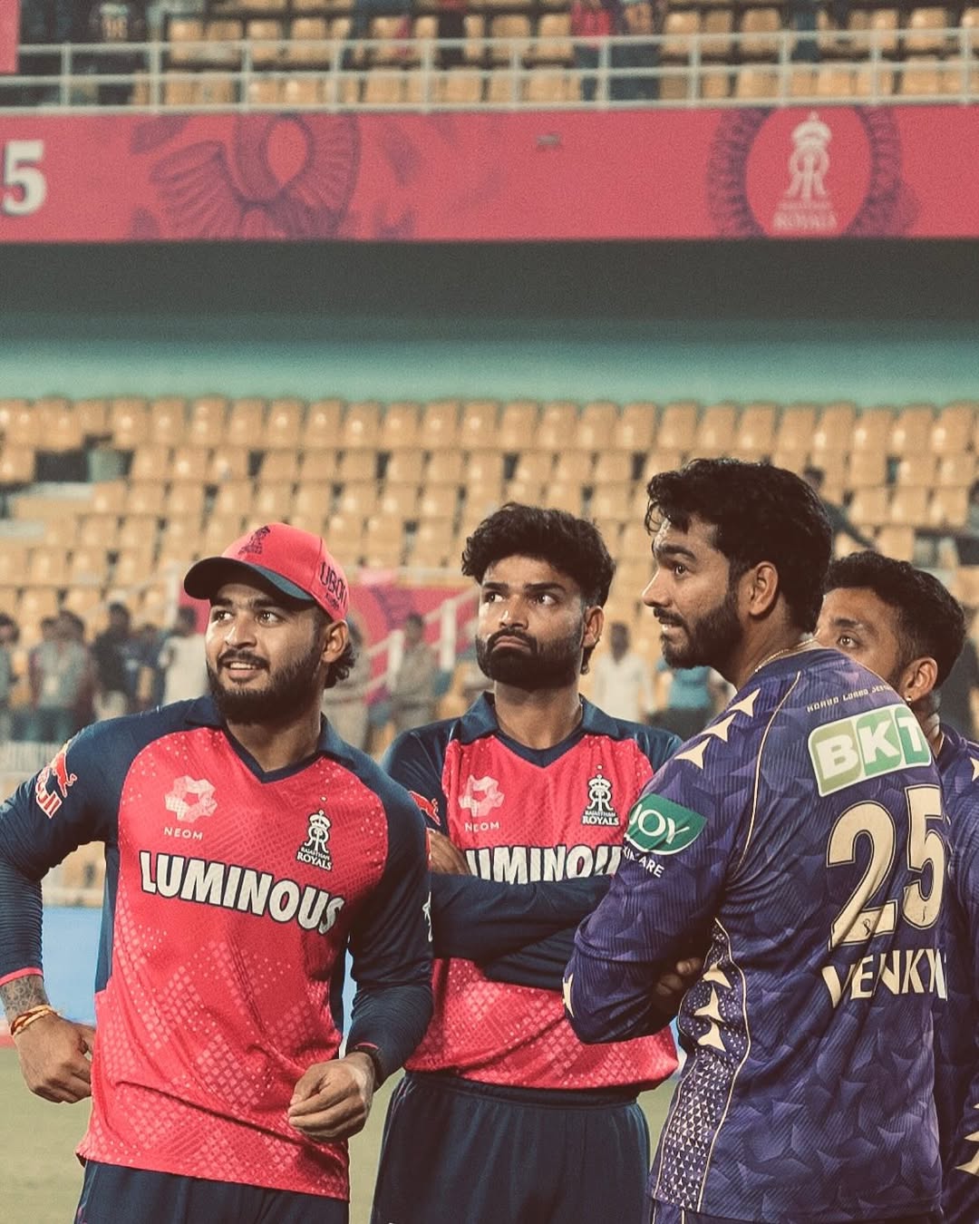 Mens RR vs KKR